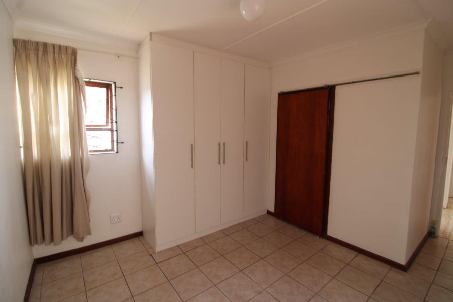 To Let 3 Bedroom Property for Rent in Amalinda Eastern Cape